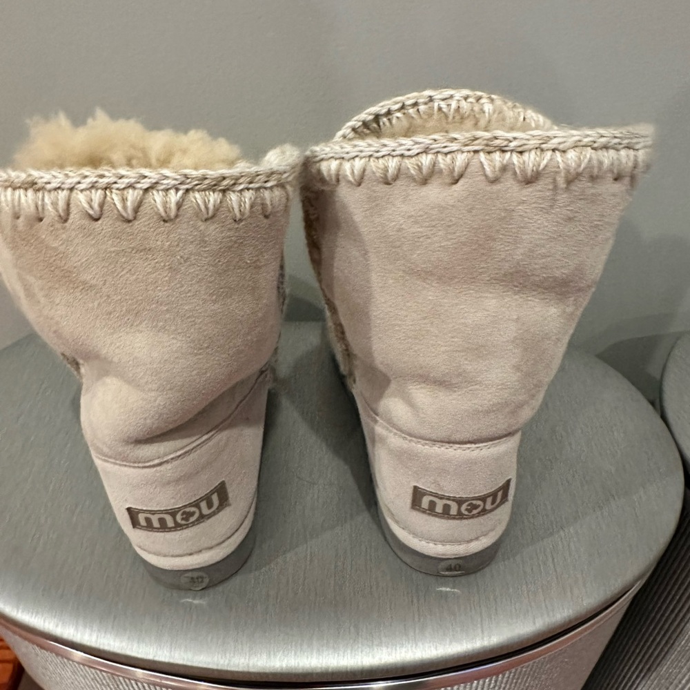 Mou Light Tan Shearling Boots
